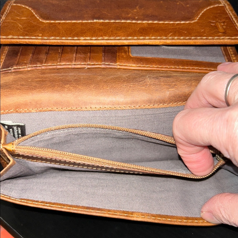 Frye Melissa Wallet in the color Cognac - Picture 4 of 6